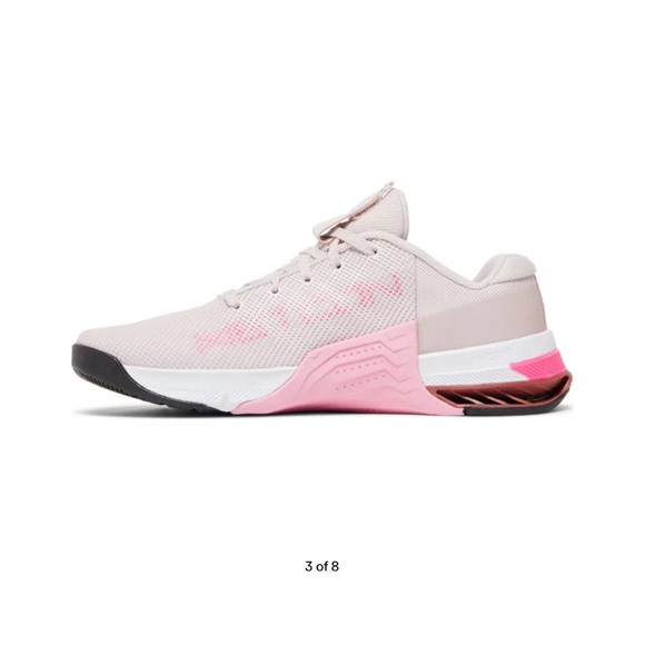 Nike women’s Metcon 8 size 7.5 - Picture 2 of 5